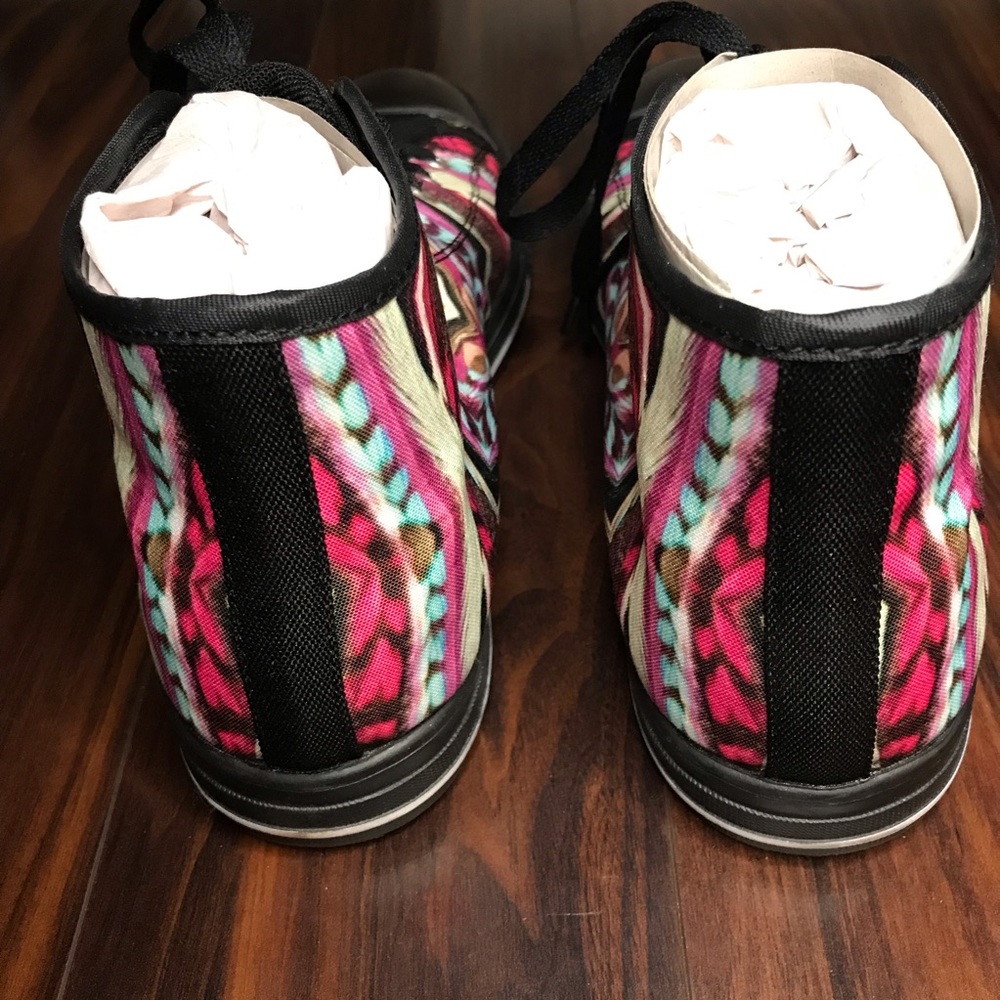 Custom W’s High Tops - Picture 5 of 11
